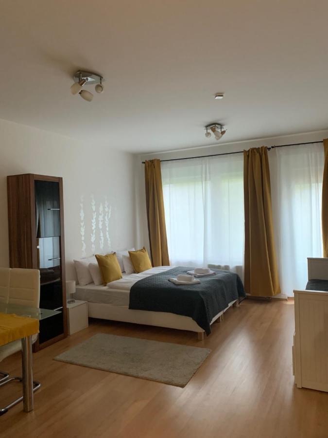 Corvin Fontana Apartment Boedapest Buitenkant foto
